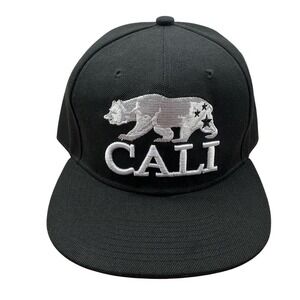 Cali California Republic Grizzly Bear Snapback Hat Black Embroidered‎ Flat Brim